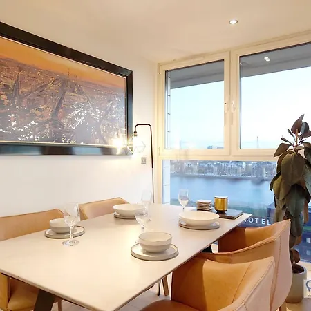 Deluxe Two Bed Apartment With River & City View London Exterior photo